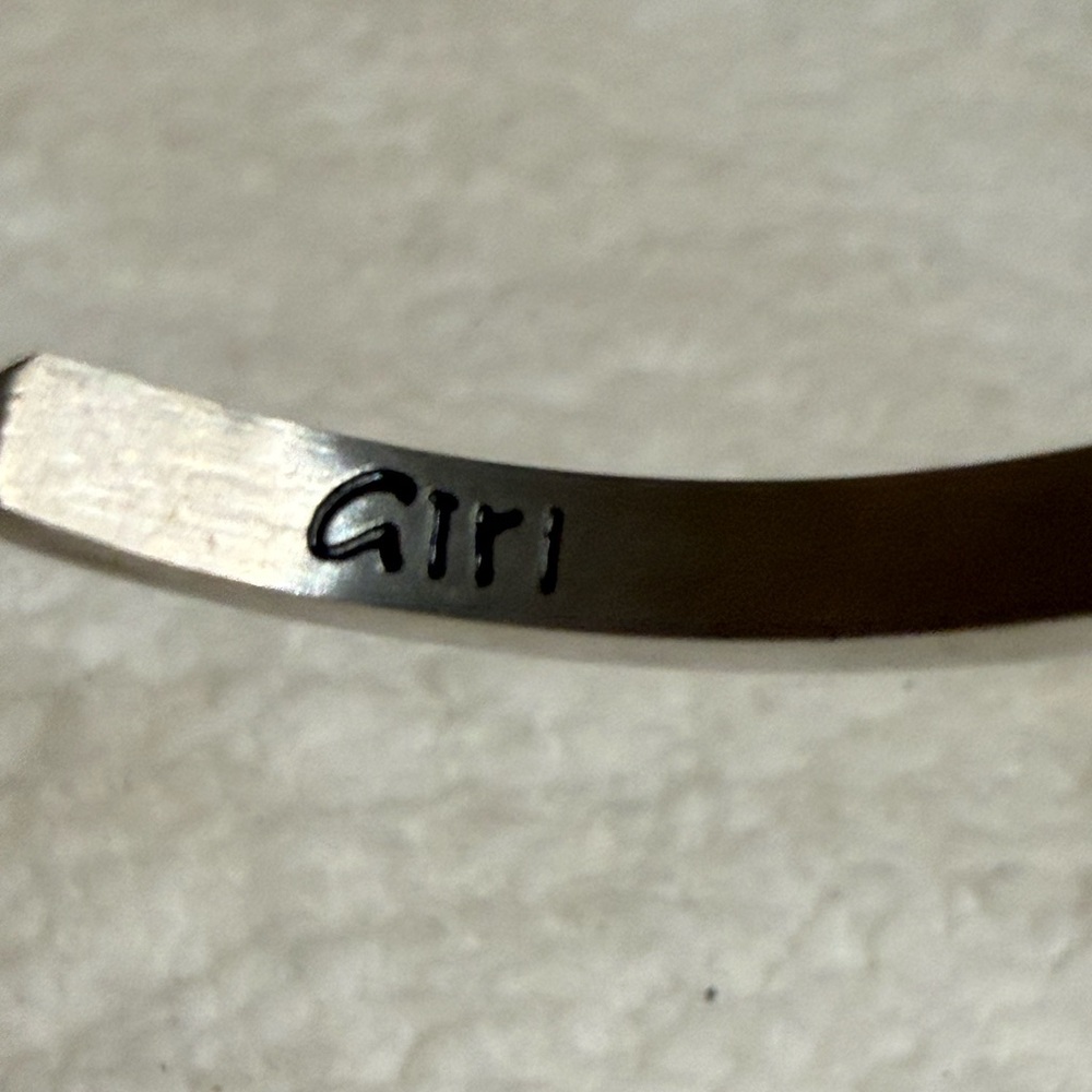 Jeep Girl Metallic Open Cuff Bracelet - Picture 5 of 5